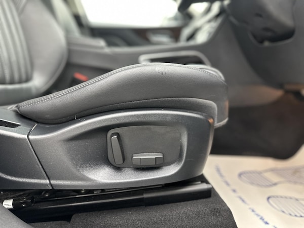 Used Jaguar F-Pace 2017 for sale - 76196986: Photo 17