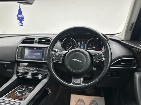 Used Jaguar F-Pace 2017 for sale - 76196986: Photo 25