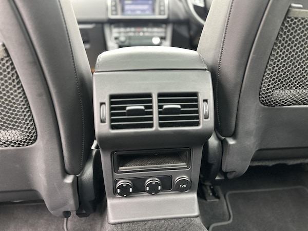 Used Jaguar F-Pace 2017 for sale - 76196986: Photo 33