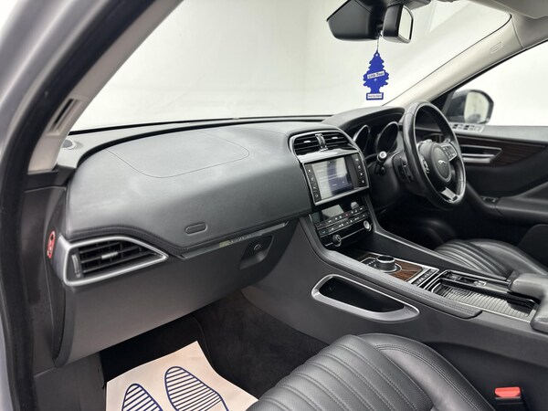 Used Jaguar F-Pace 2017 for sale - 76196986: Photo 34