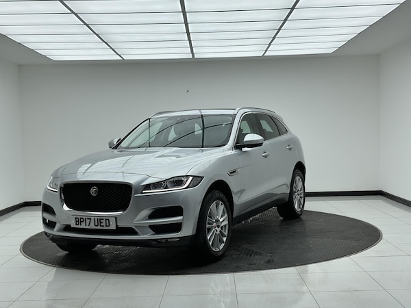 Used Jaguar F-Pace 2017 for sale - 76196986: Photo 3