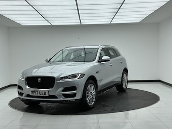 Used Jaguar F-Pace 2017 for sale - 76196986: Photo 3
