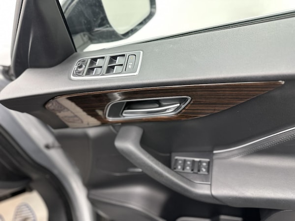 Used Jaguar F-Pace 2017 for sale - 76196986: Photo 64