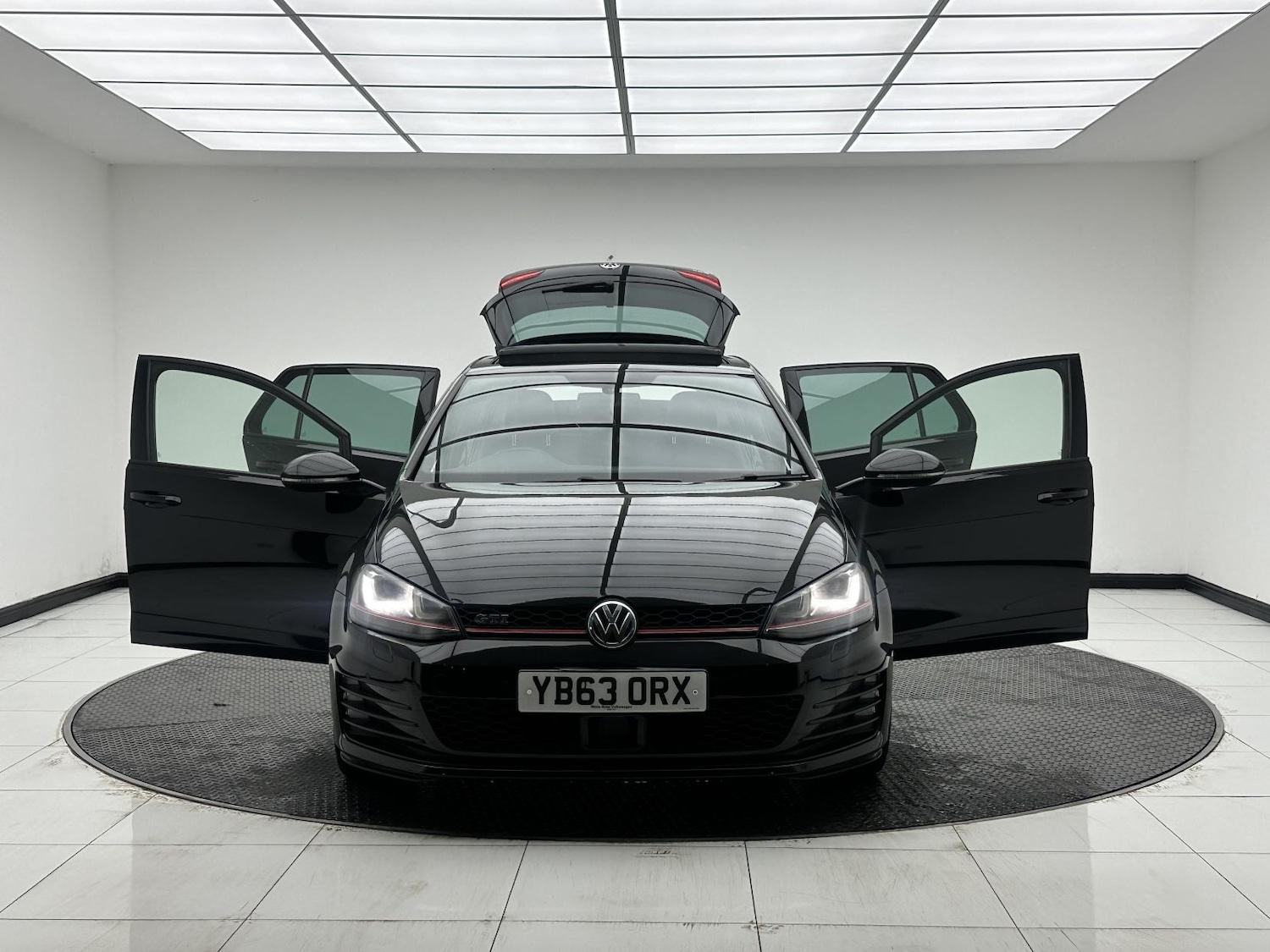 Used Volkswagen Golf 2014 for sale - 77201713: Photo 15