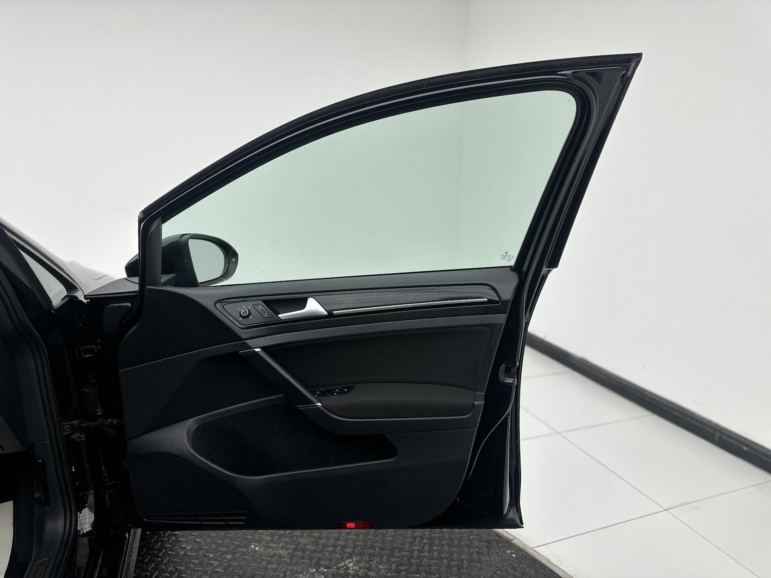 Used Volkswagen Golf 2014 for sale - 77201713: Photo 22