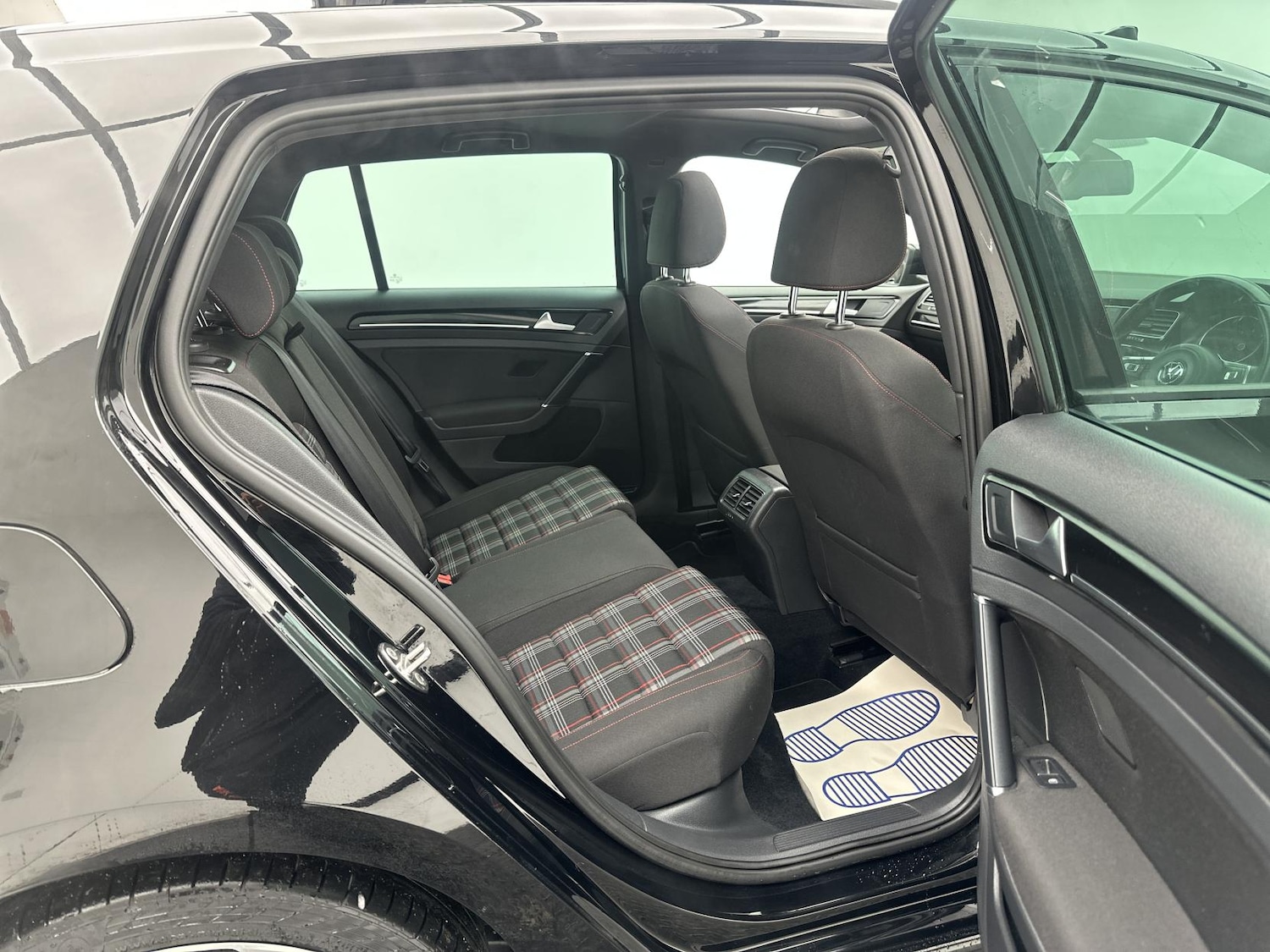 Used Volkswagen Golf 2014 for sale - 77201713: Photo 23