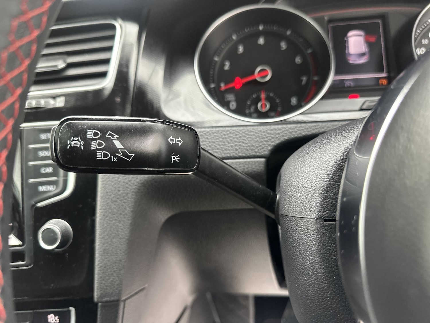 Used Volkswagen Golf 2014 for sale - 77201713: Photo 40