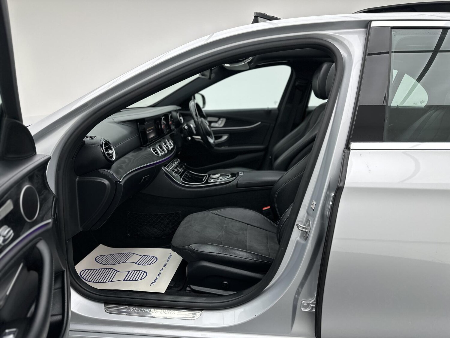 Used Mercedes-Benz E Class 2016 for sale - 76785539: Photo 34