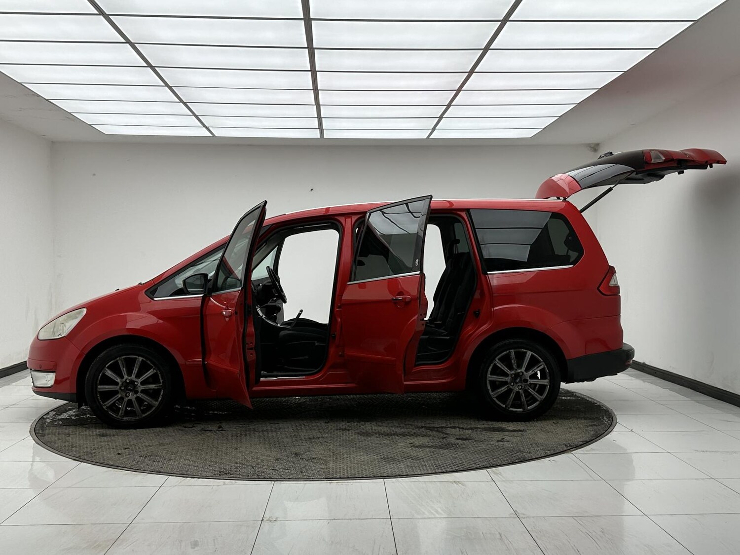 Used Ford Galaxy 2008 for sale - 77877848: Photo 11