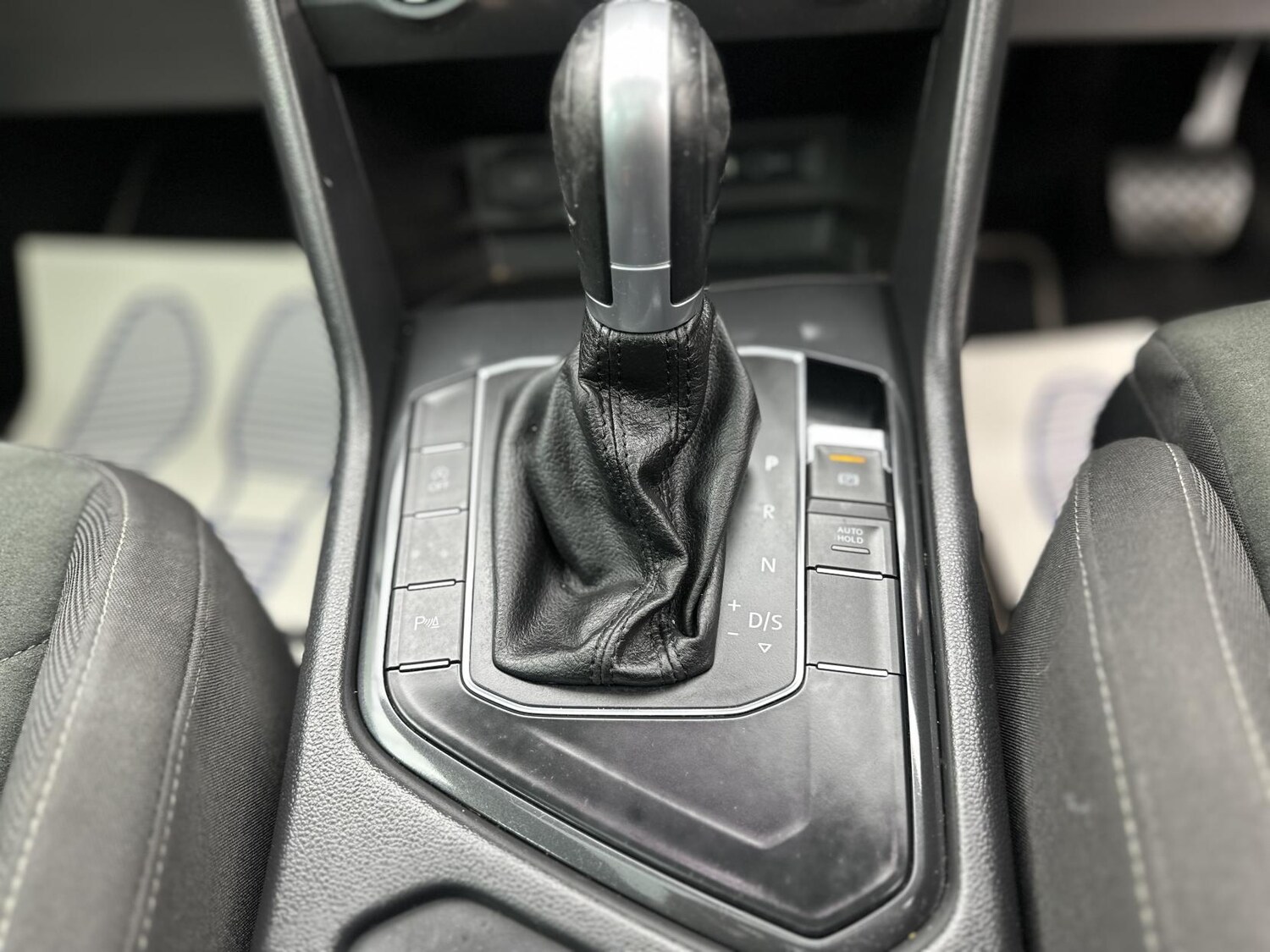 Used Volkswagen Tiguan 2018 for sale - 76598876: Photo 37