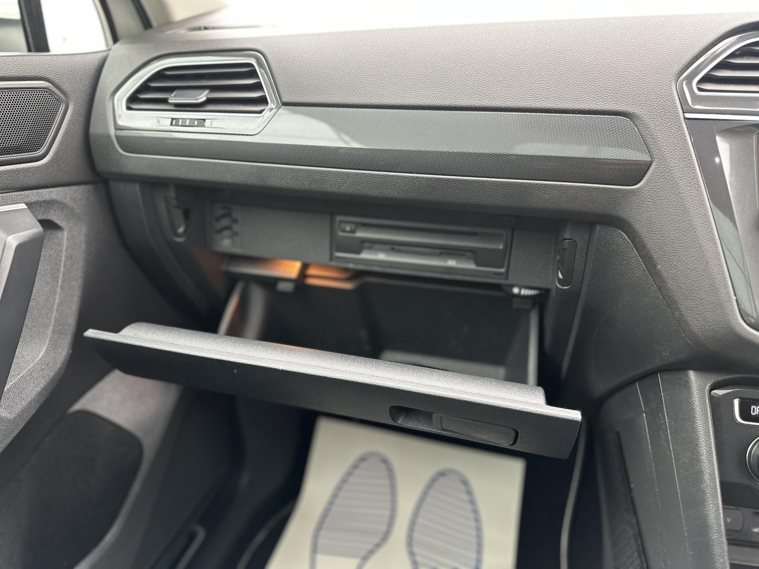 Used Volkswagen Tiguan 2018 for sale - 76598876: Photo 40