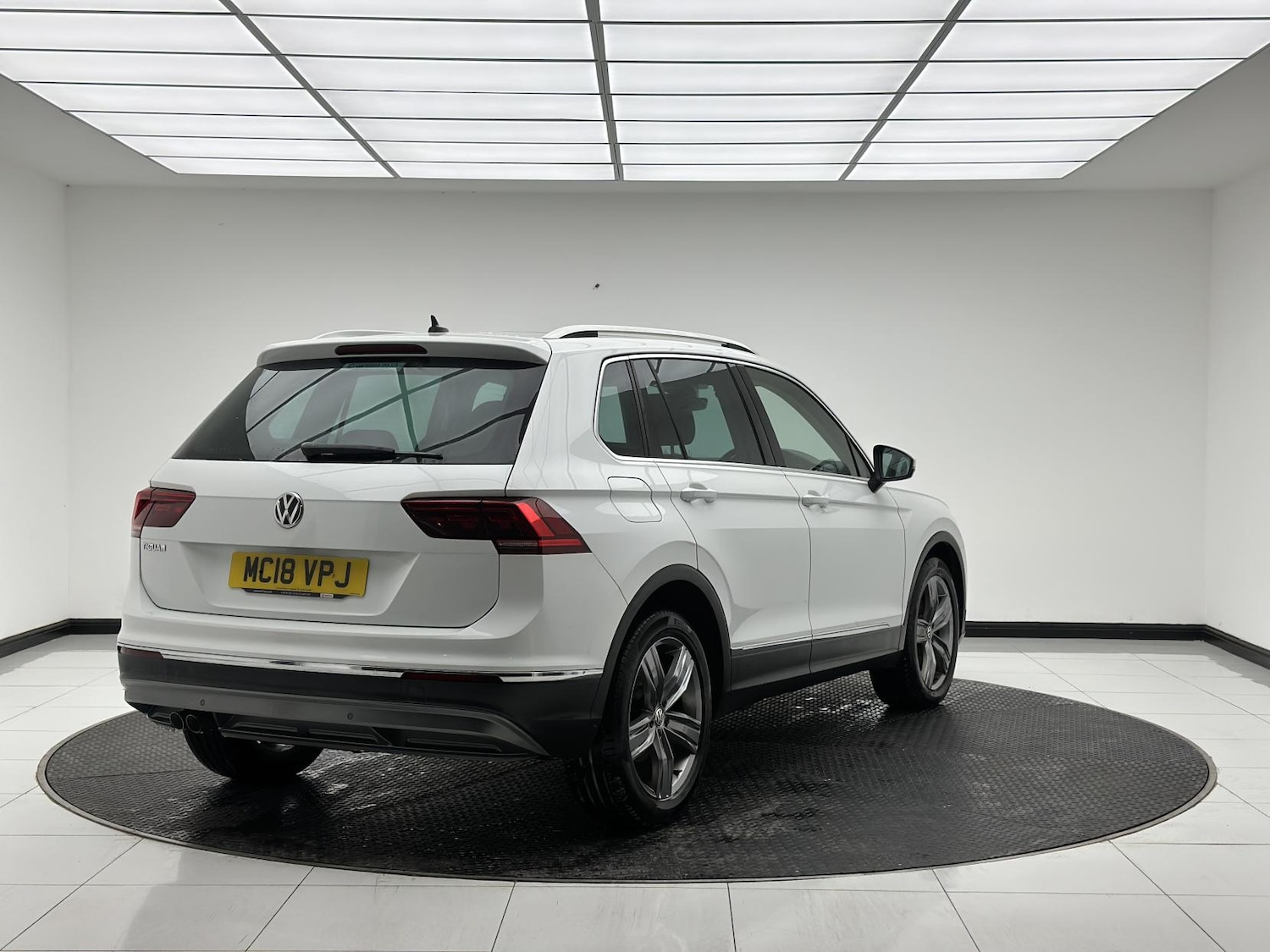 Used Volkswagen Tiguan 2018 for sale - 76598876: Photo 7