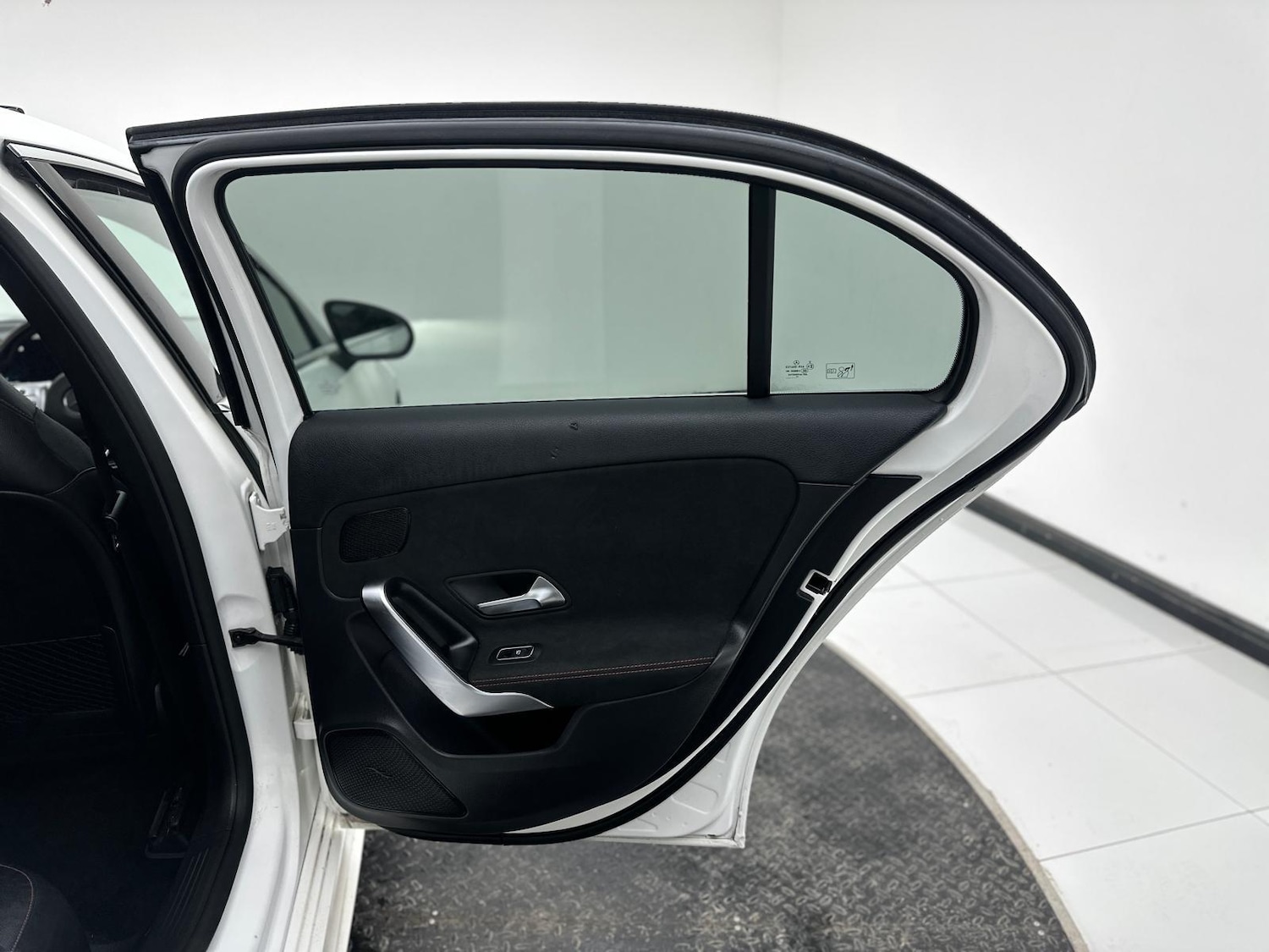 Used Mercedes-Benz A-Class 2019 for sale - 76826339: Photo 19