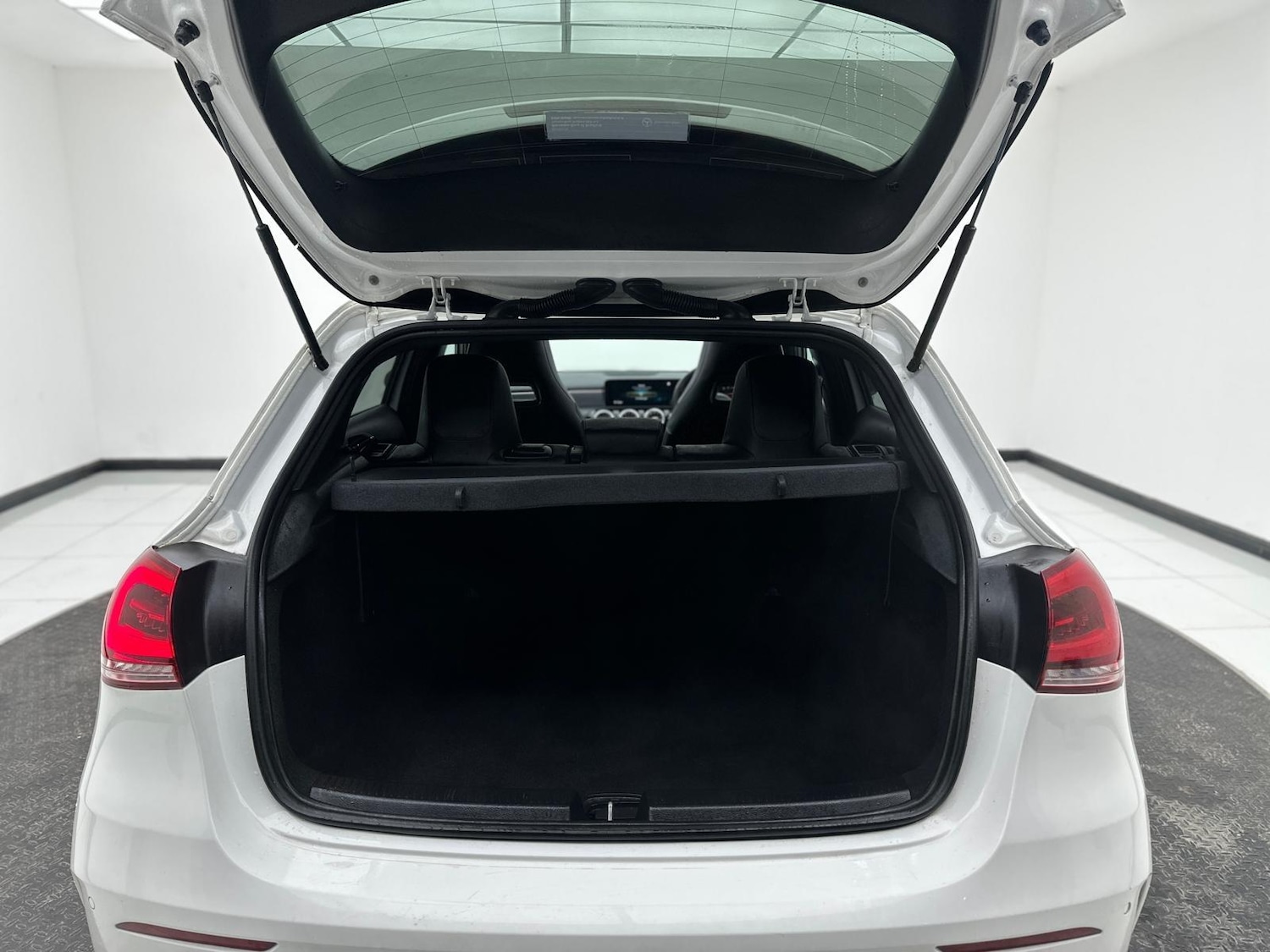 Used Mercedes-Benz A-Class 2019 for sale - 76826339: Photo 21