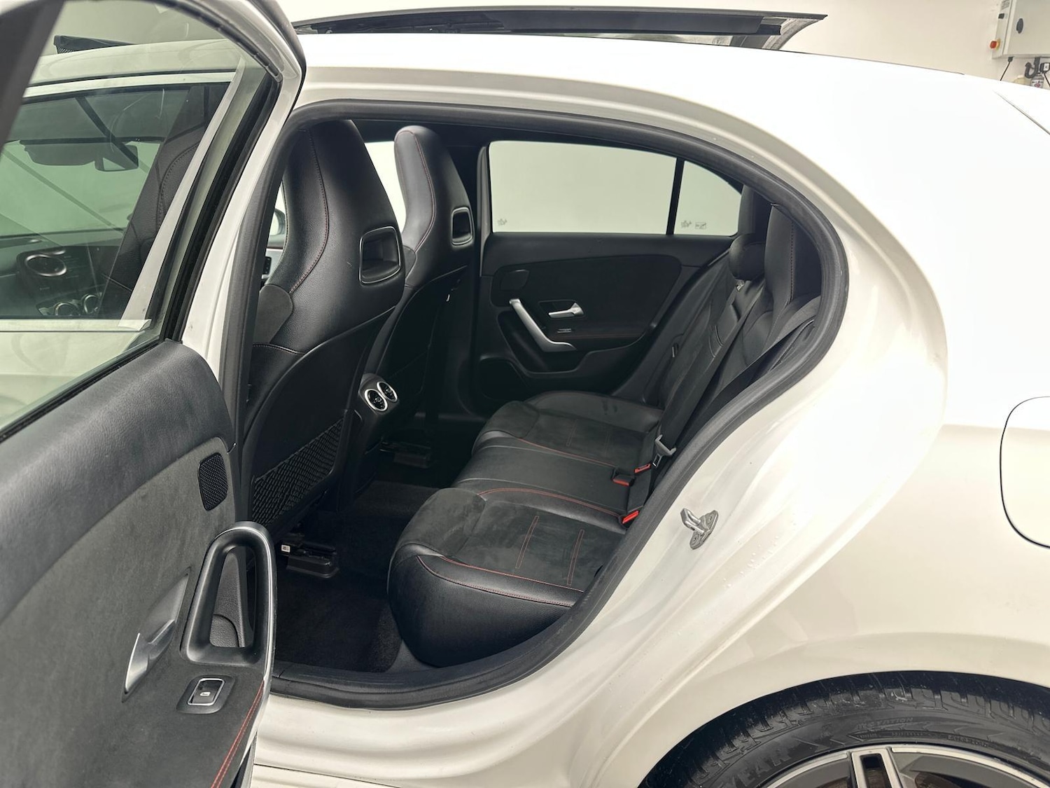 Used Mercedes-Benz A-Class 2019 for sale - 76826339: Photo 26