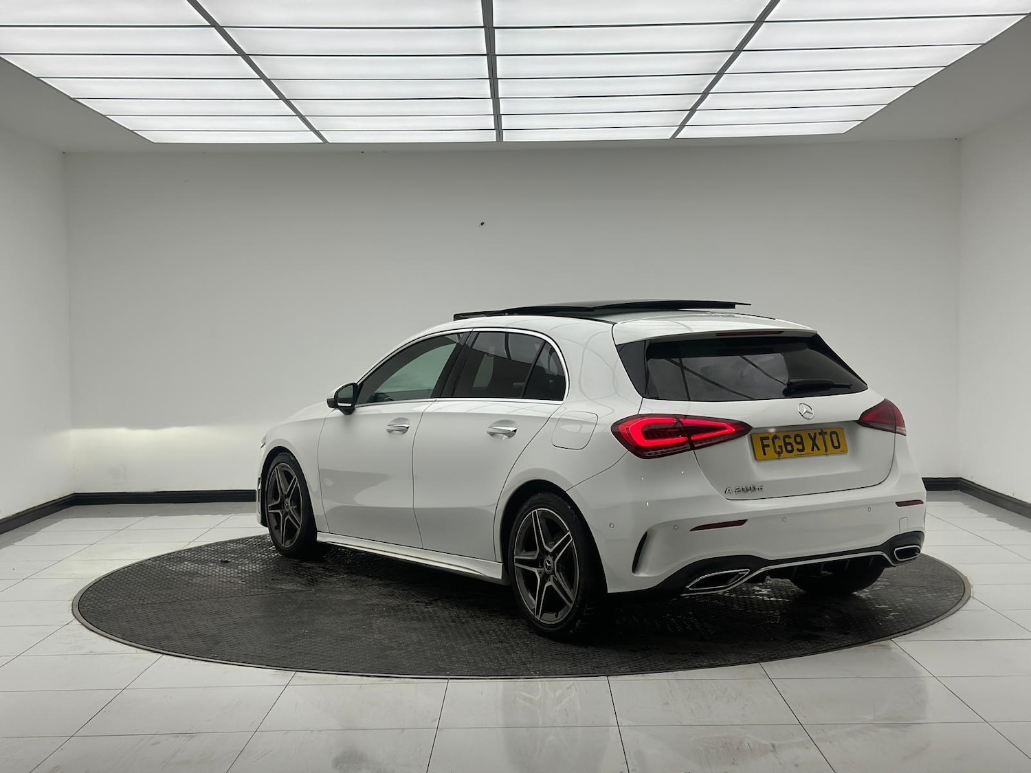 Used Mercedes-Benz A-Class 2019 for sale - 76826339: Photo 6