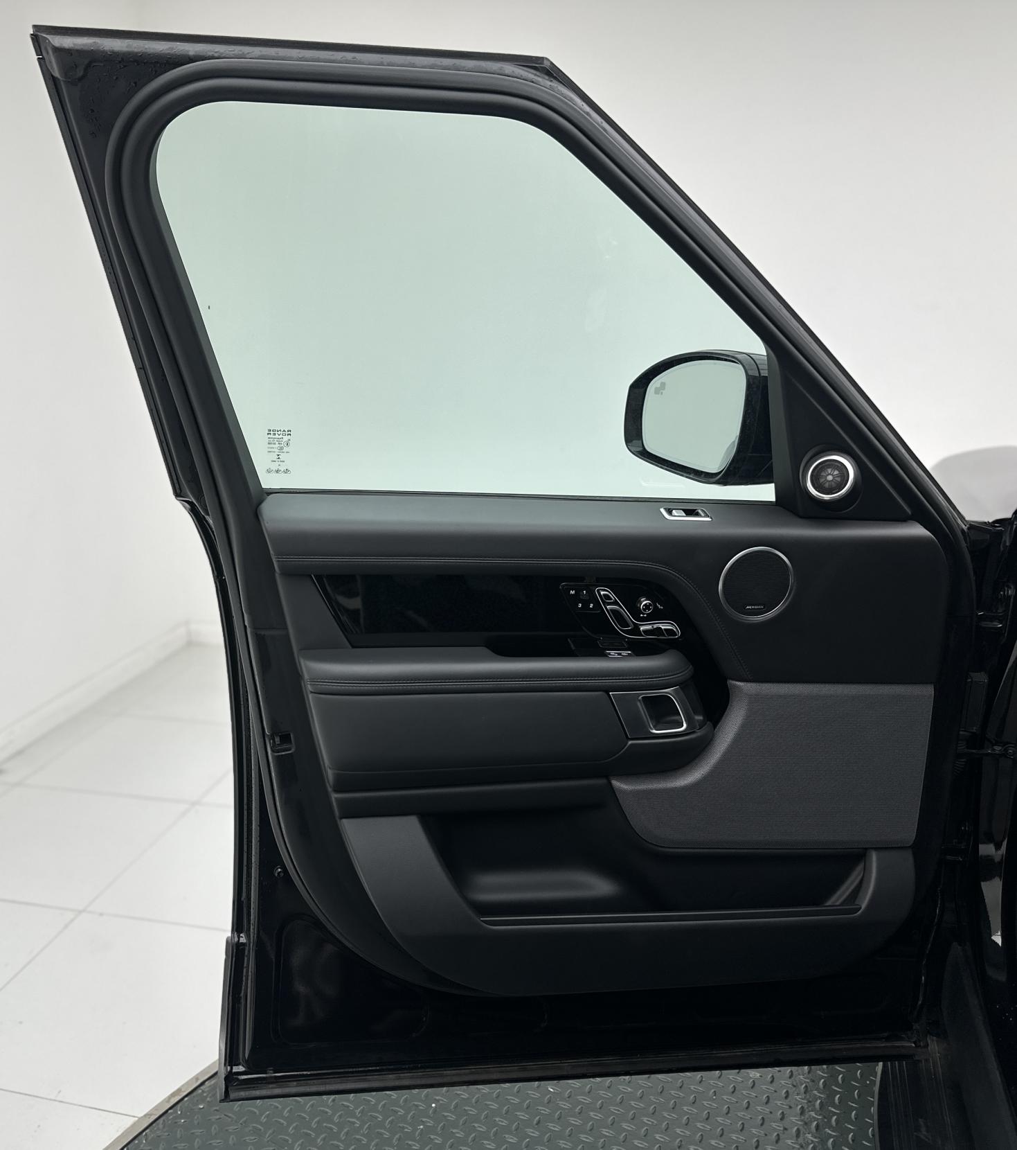 Used Land Rover Range Rover 2018 for sale - 76549015: Photo 36