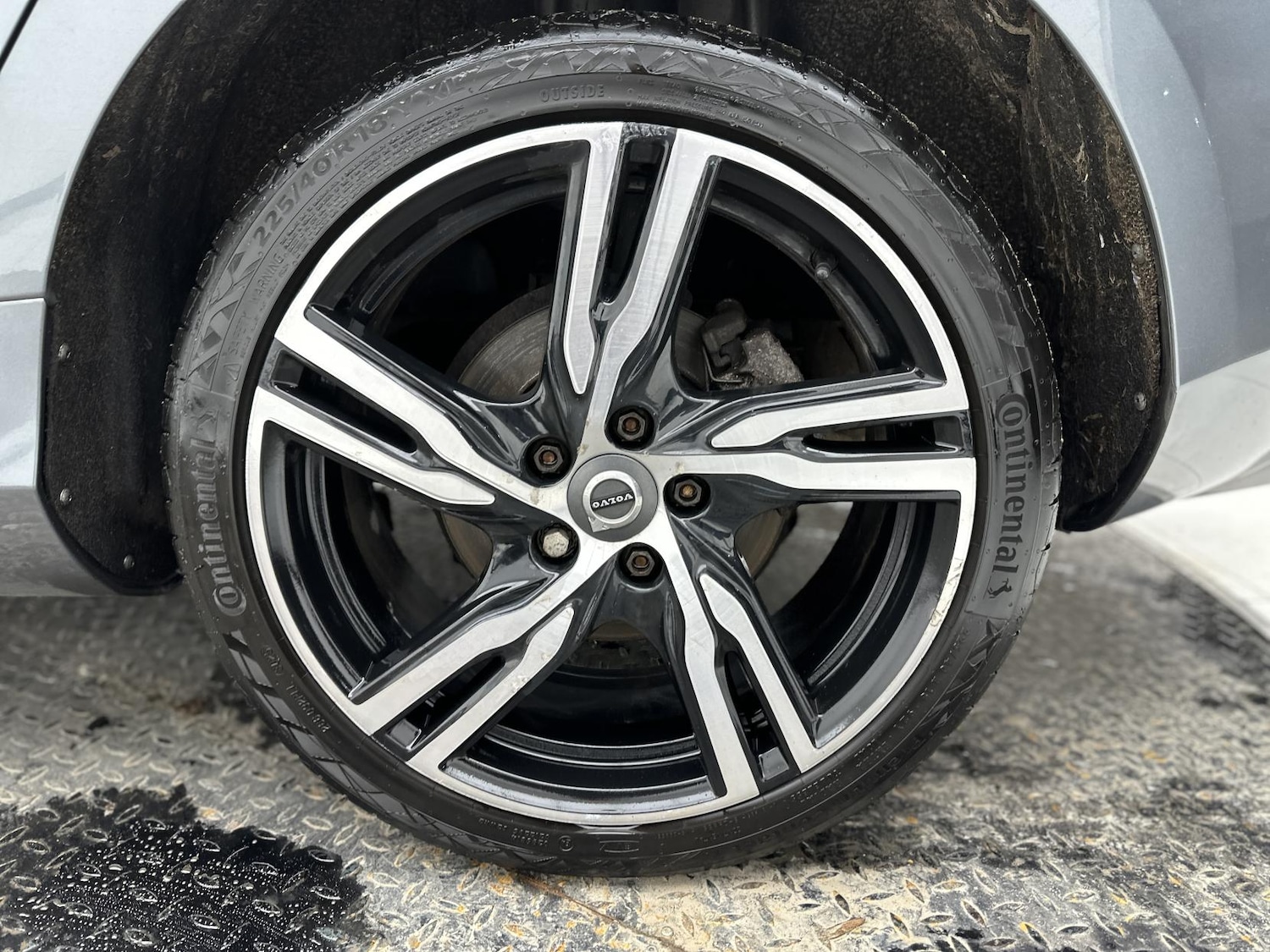 Used Volvo V40 2016 for sale - 77314295: Photo 36