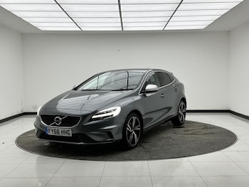 Used Volvo V40 2016 for sale - 77314295: Photo