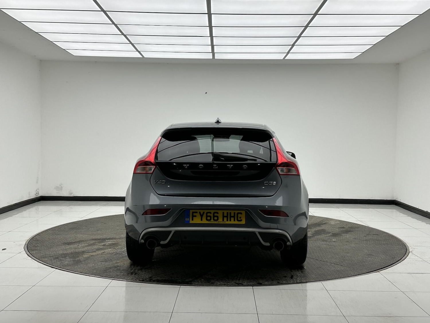 Used Volvo V40 2016 for sale - 77314295: Photo 6