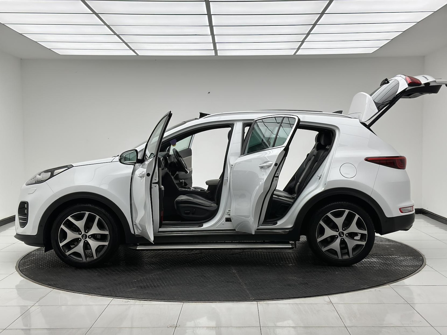 Used Kia Sportage 2018 for sale - 76405120: Photo 12