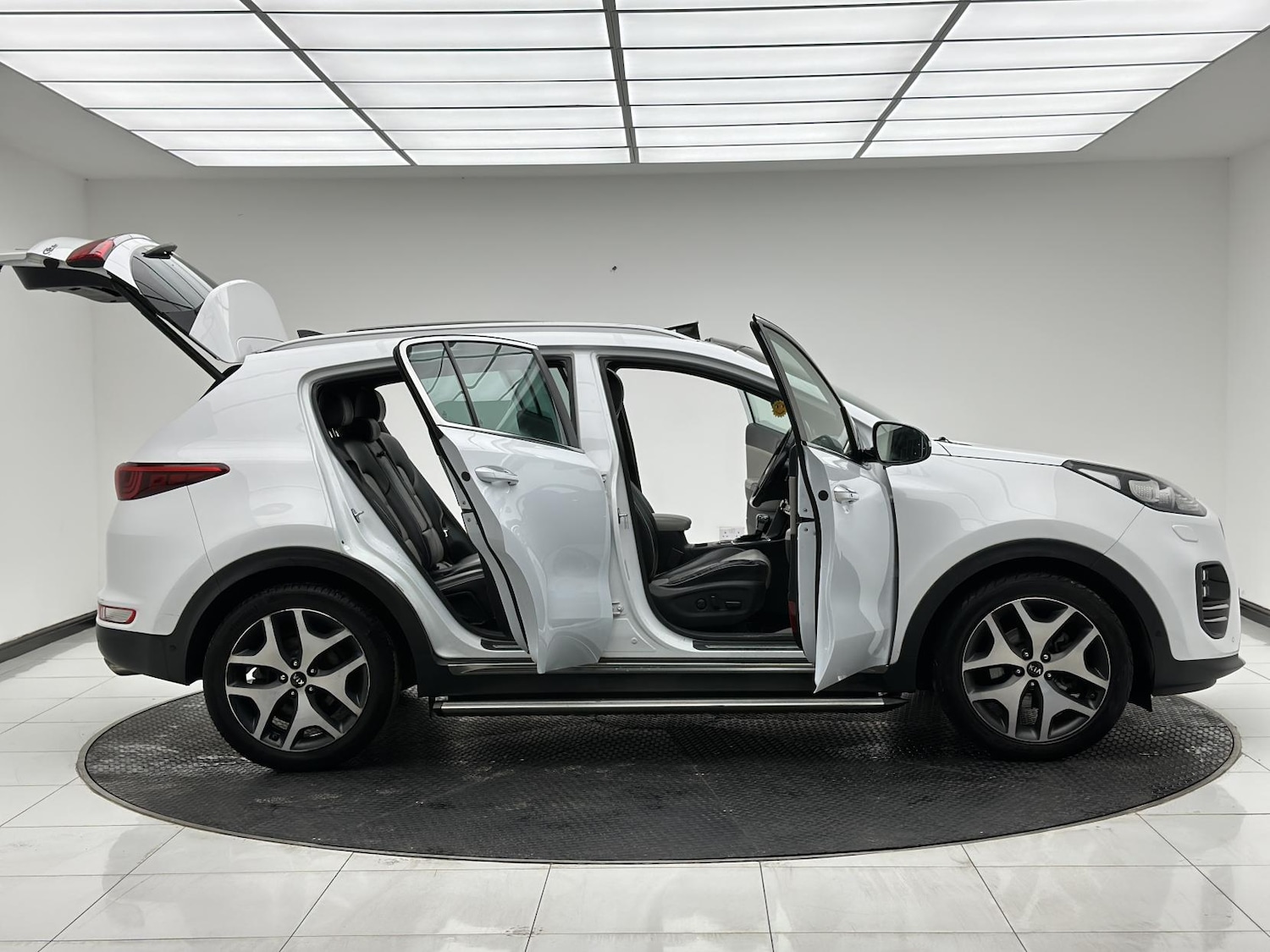 Used Kia Sportage 2018 for sale - 76405120: Photo 14