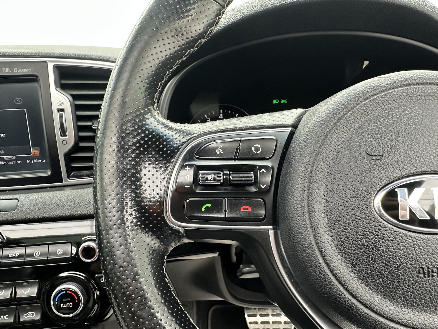 Used Kia Sportage 2018 for sale - 76405120: Photo 45