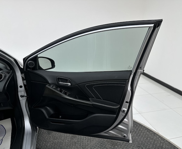 Used Honda Civic 2015 for sale - 75527089: Photo 19