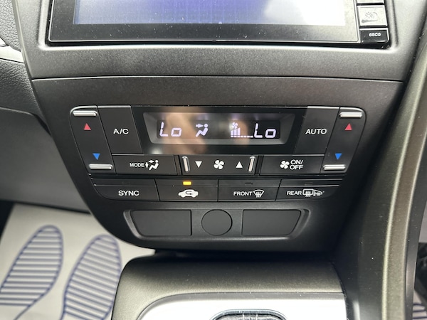 Used Honda Civic 2015 for sale - 75527089: Photo 43