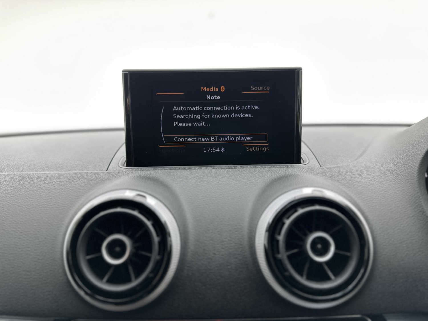 Used Audi A3 2014 for sale - 77938596: Photo 44