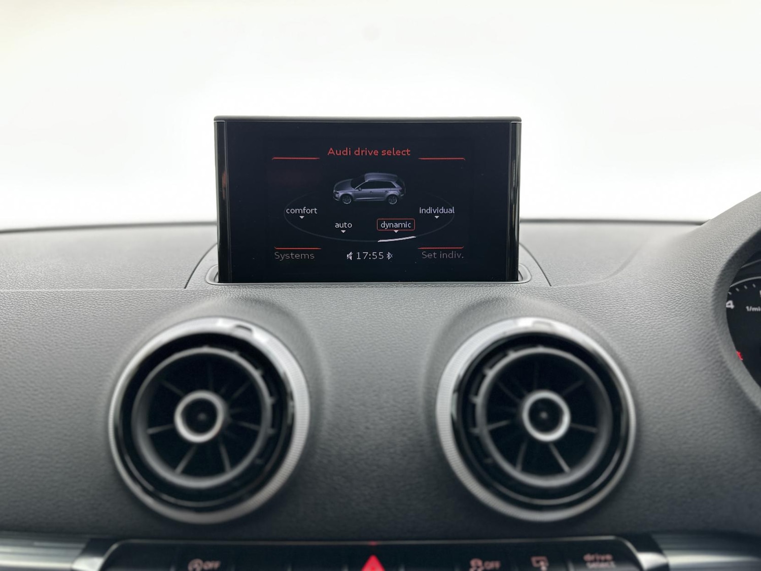 Used Audi A3 2014 for sale - 77938596: Photo 48