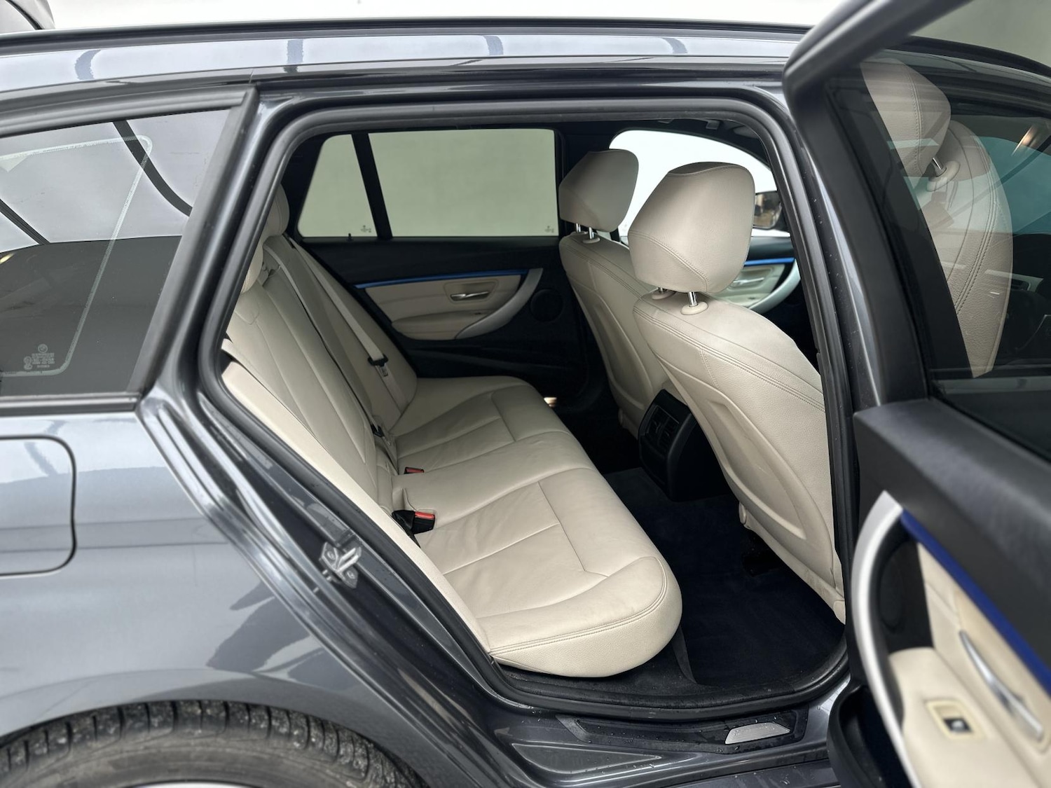 Used BMW 3 Series 2016 for sale - 77595816: Photo 19