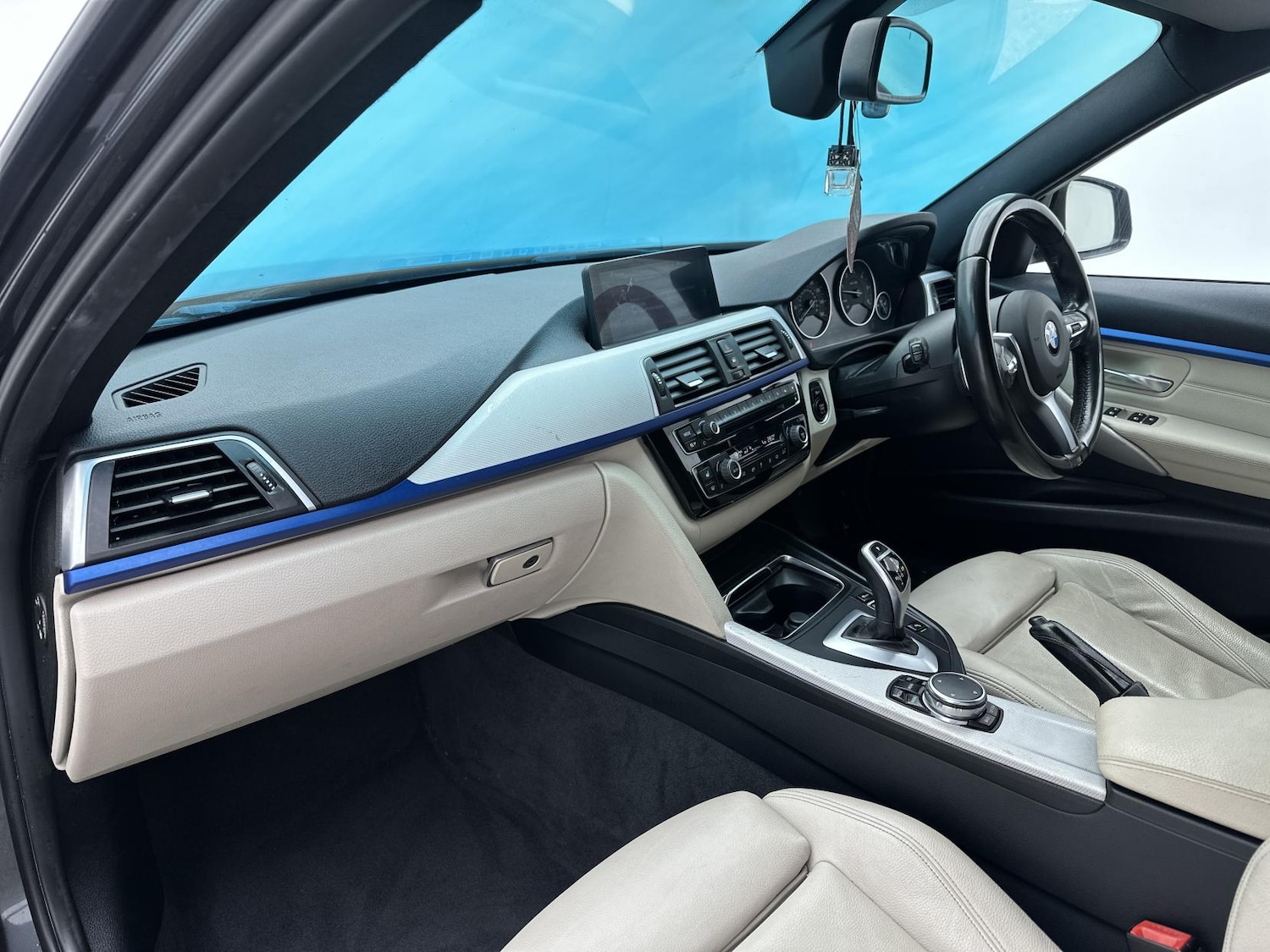 Used BMW 3 Series 2016 for sale - 77595816: Photo 31