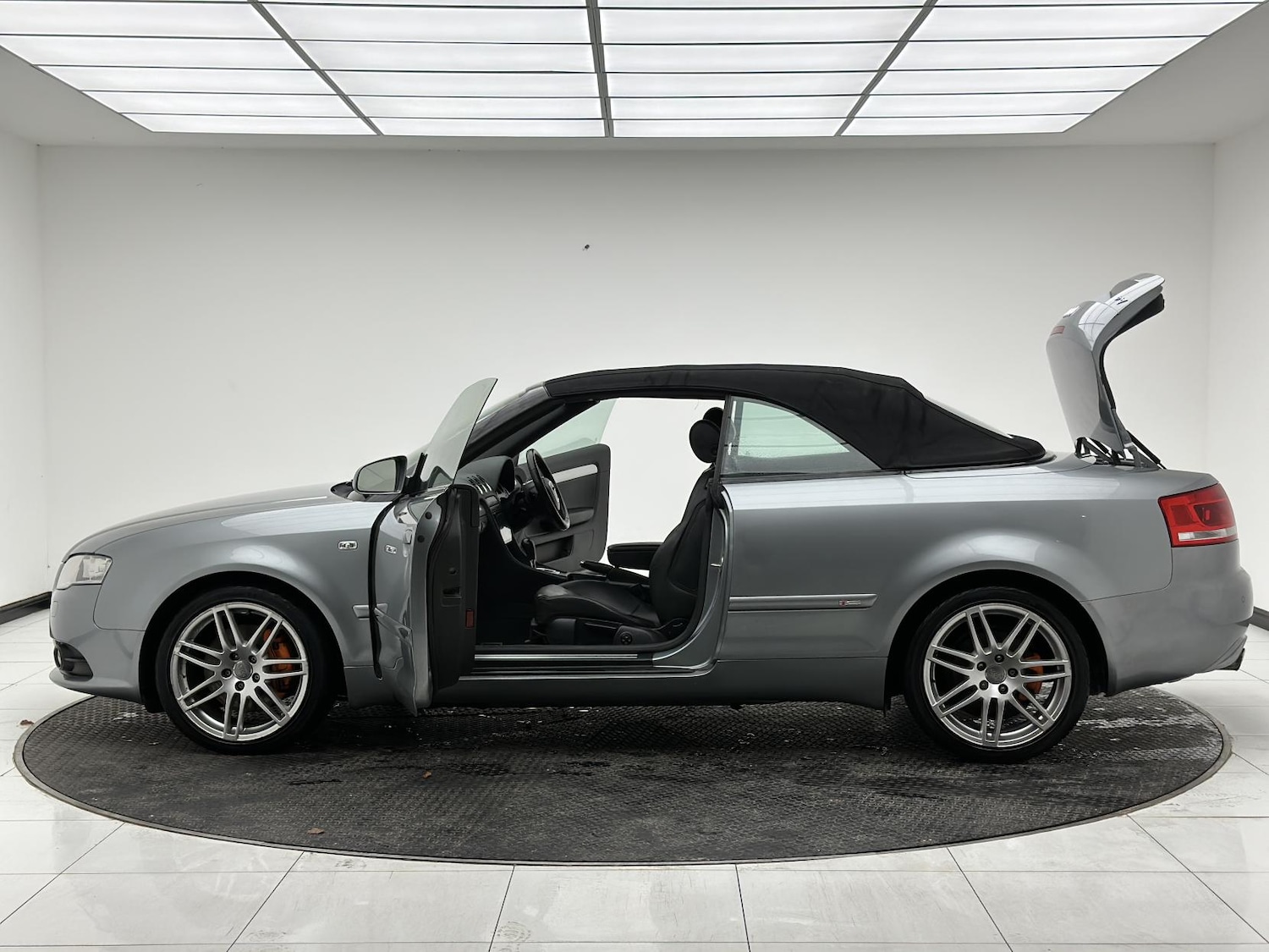 Used Audi A4 Cabriolet 2008 for sale - 76666312: Photo 16