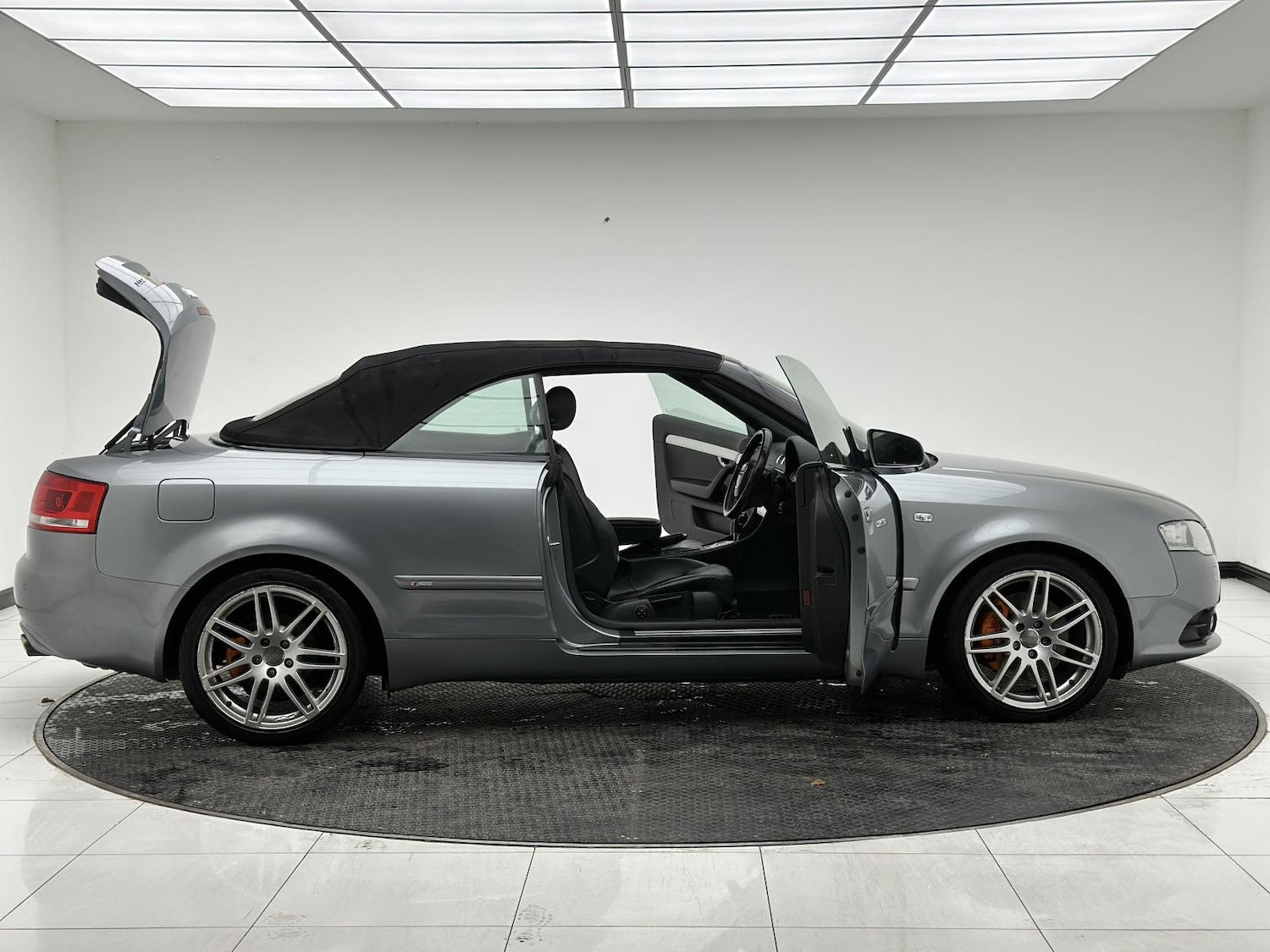 Used Audi A4 Cabriolet 2008 for sale - 76666312: Photo 18
