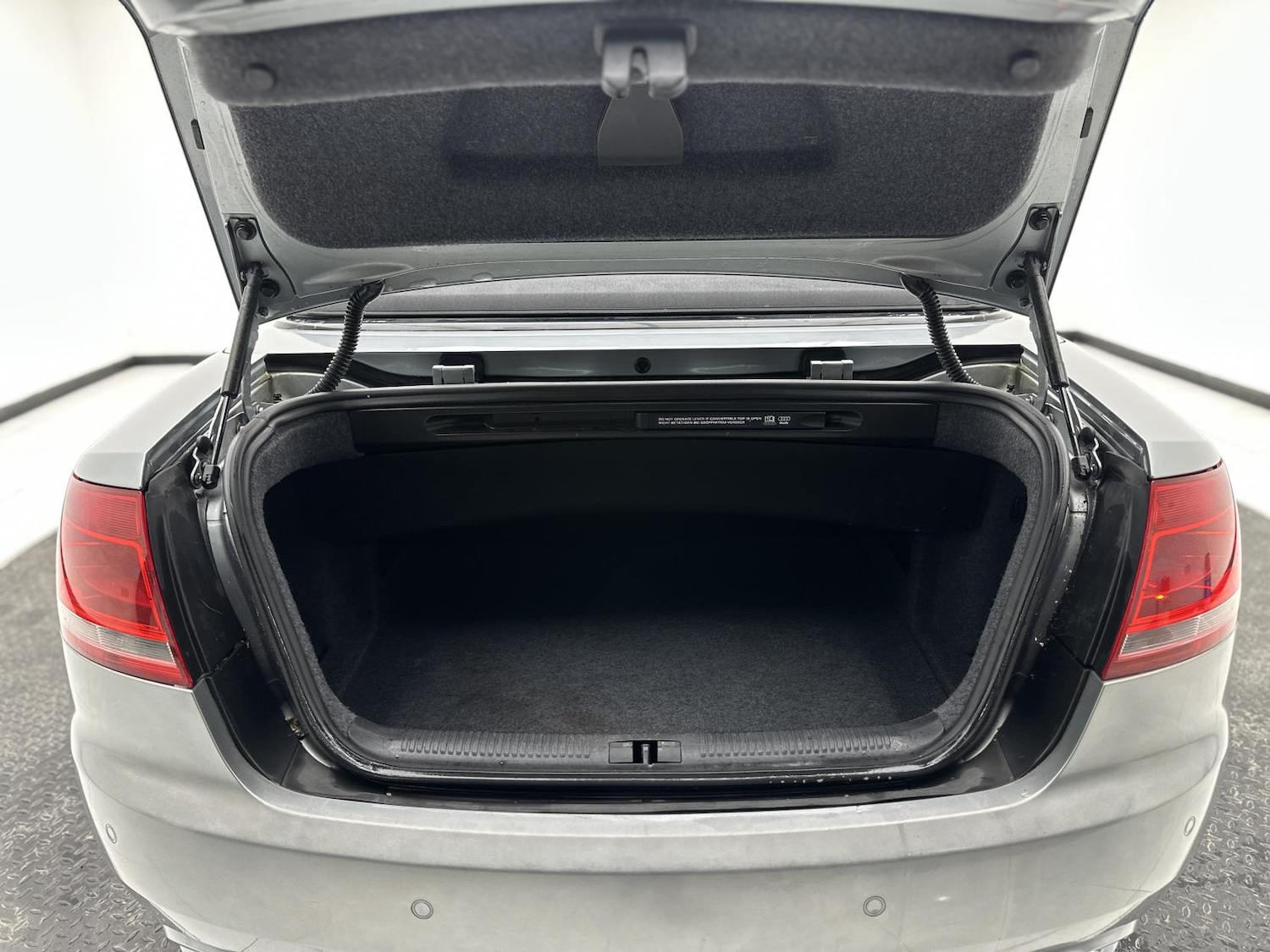 Used Audi A4 Cabriolet 2008 for sale - 76666312: Photo 23