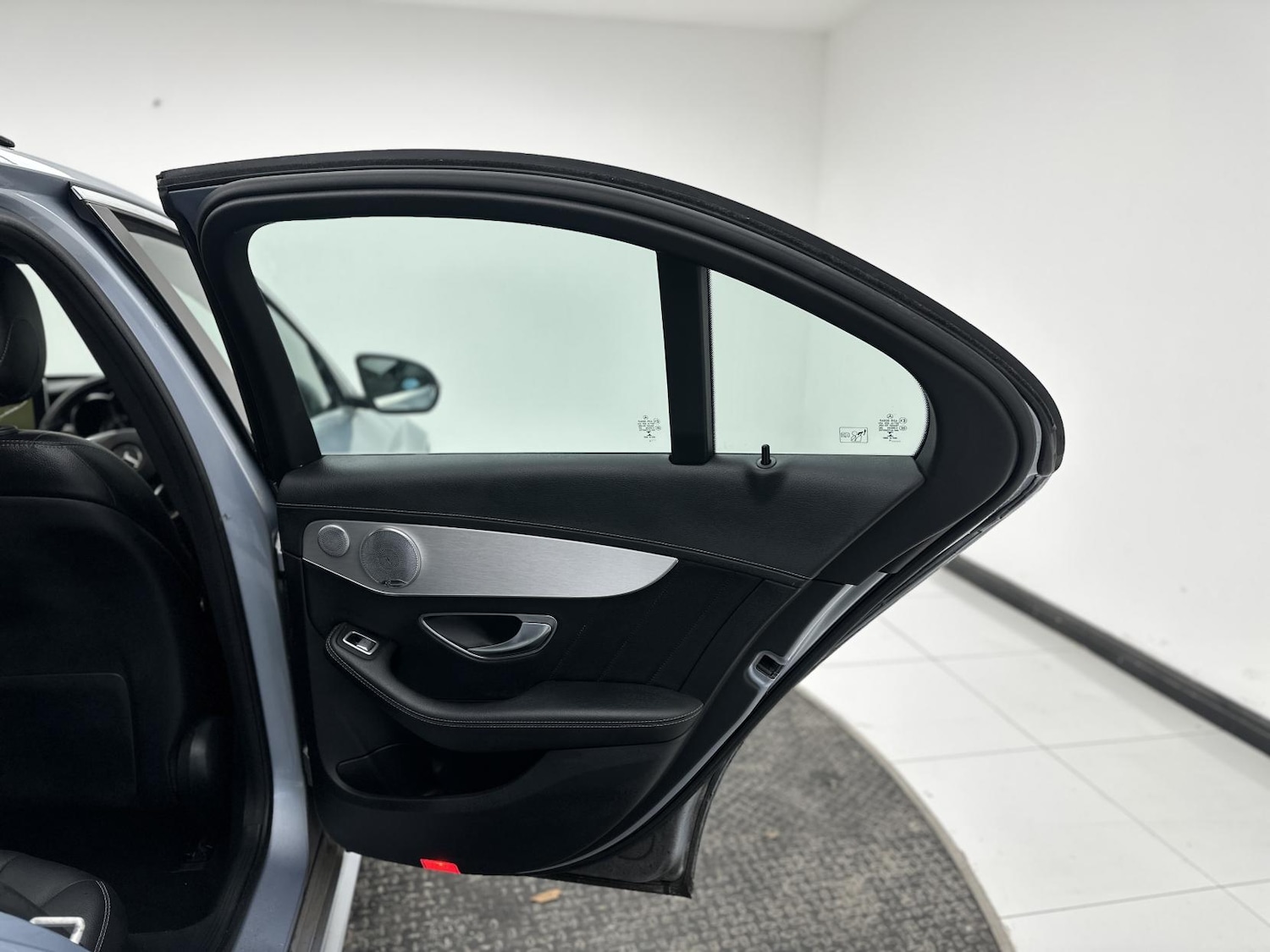 Used Mercedes-Benz C Class 2015 for sale - 77097101: Photo 21