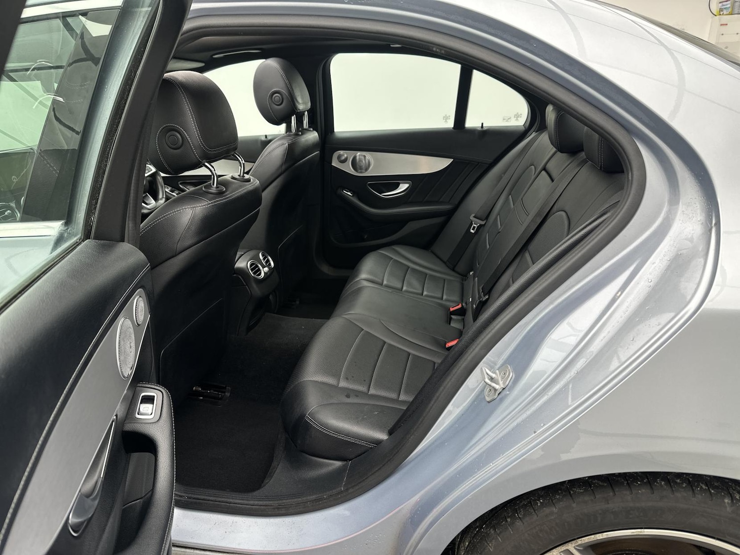 Used Mercedes-Benz C Class 2015 for sale - 77097101: Photo 29