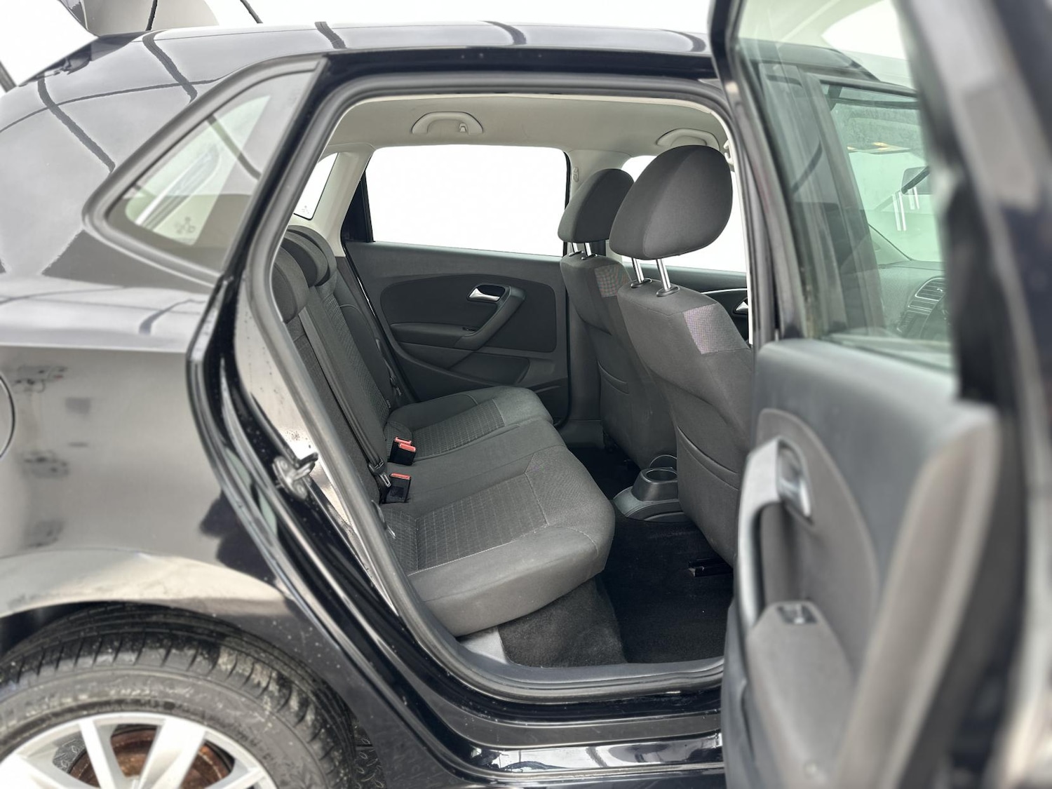 Used Volkswagen Polo 2015 for sale - 76616118: Photo 16