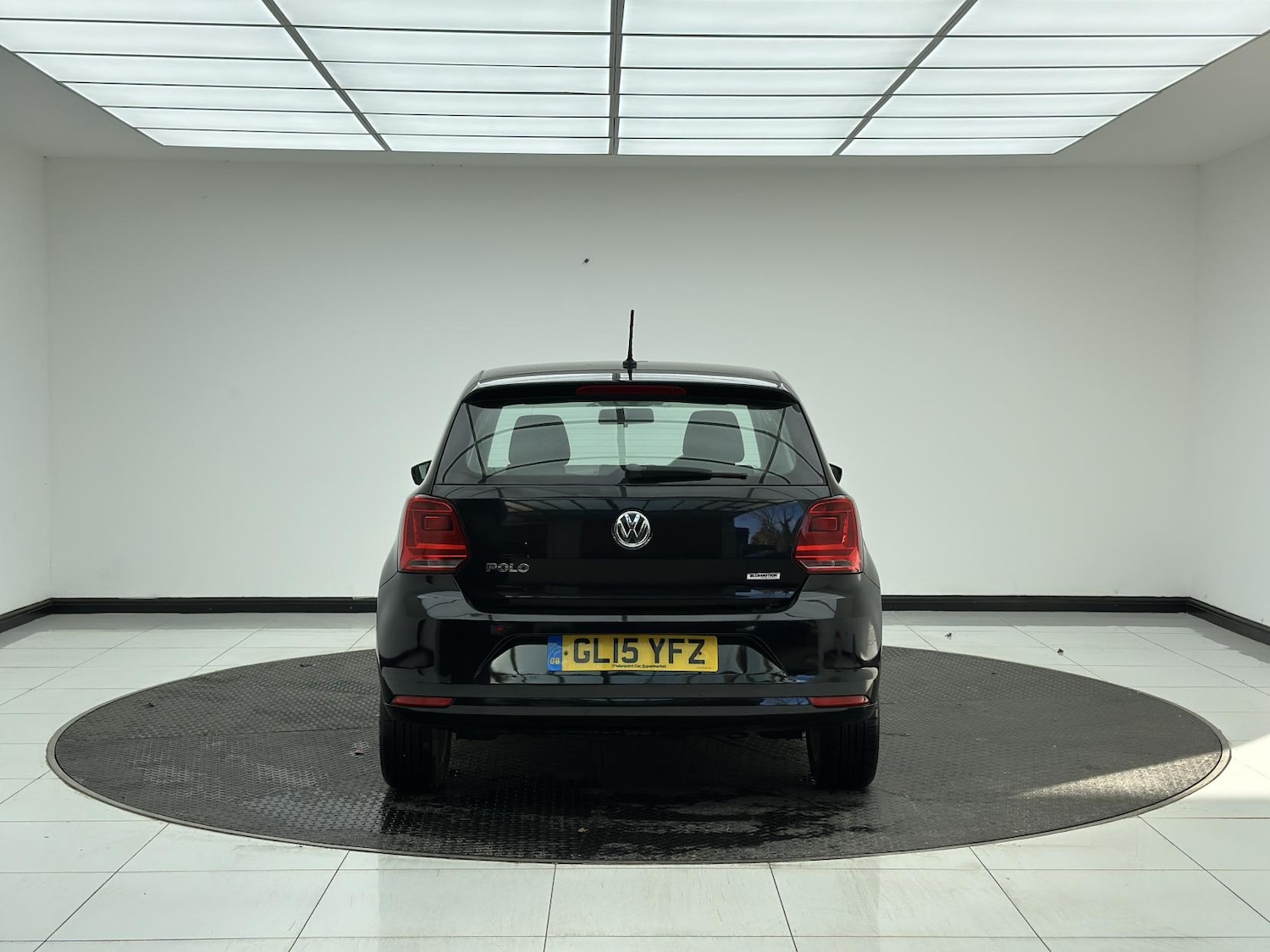 Used Volkswagen Polo 2015 for sale - 76616118: Photo 4