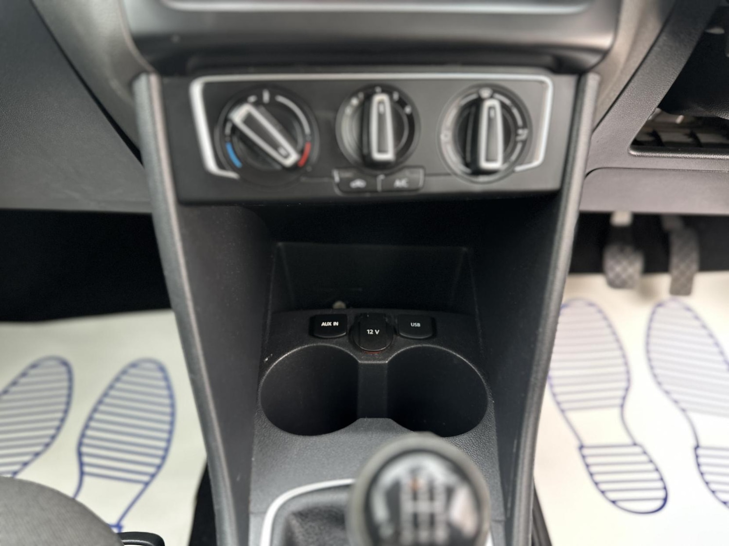 Used Volkswagen Polo 2015 for sale - 76616118: Photo 42