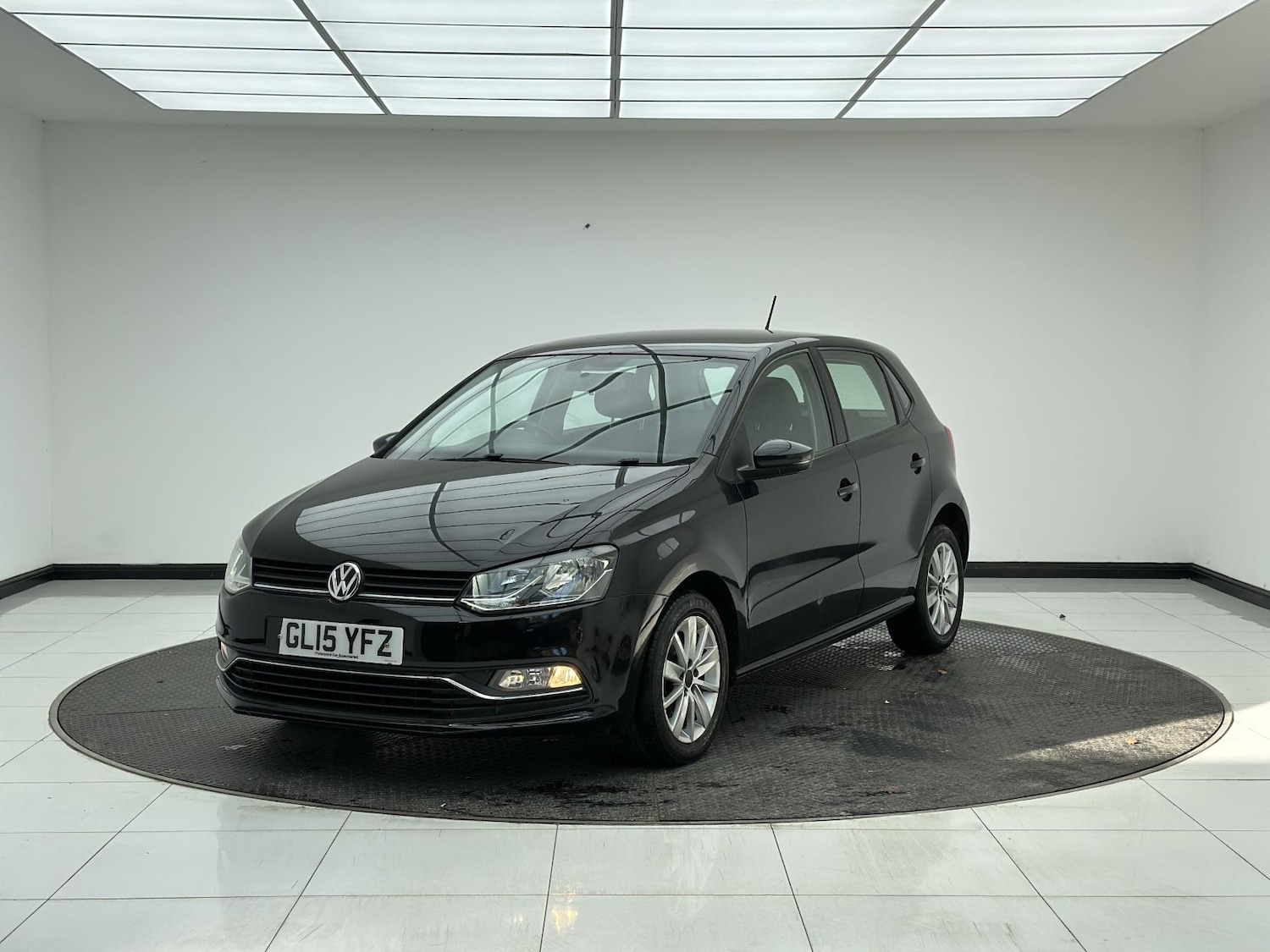 Used Volkswagen Polo 2015 for sale - 76616118: Photo 8