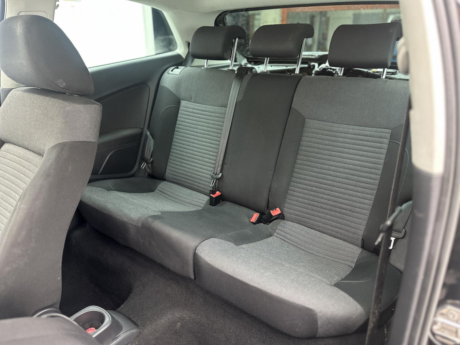 Used Volkswagen Polo 2011 for sale - 77097099: Photo 24