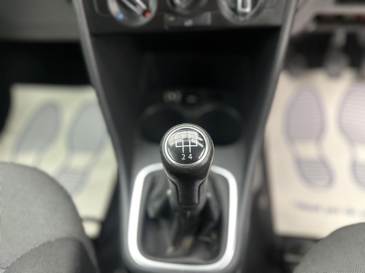 Used Volkswagen Polo 2011 for sale - 77097099: Photo 37