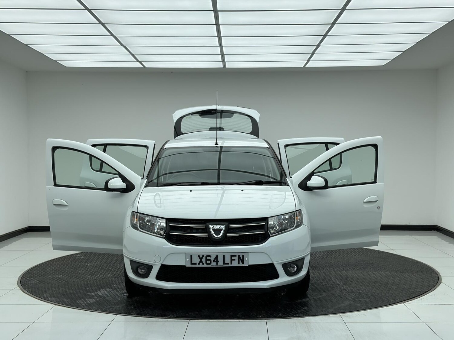 Used Dacia Sandero 2014 for sale - 76375746: Photo 10