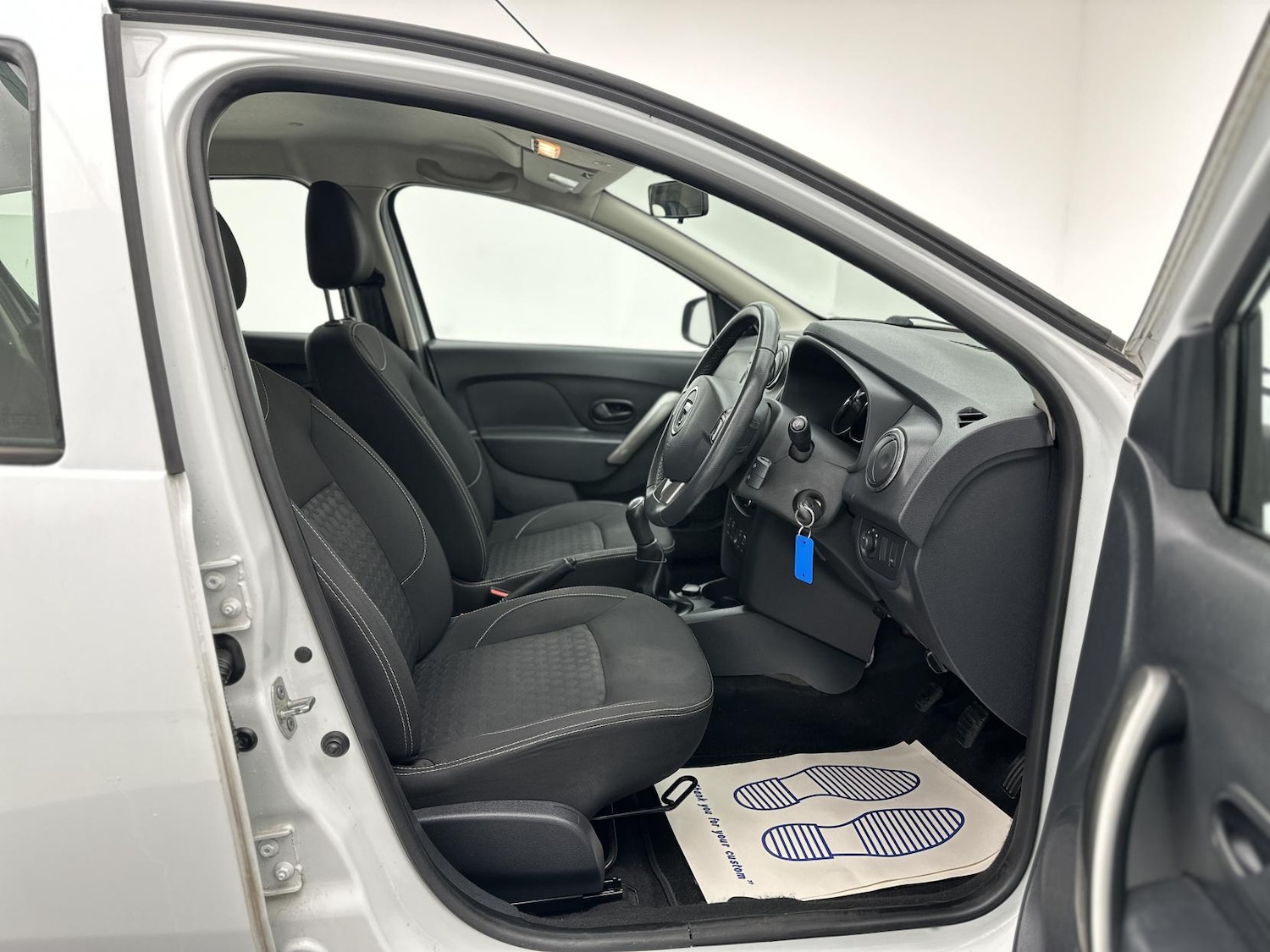 Used Dacia Sandero 2014 for sale - 76375746: Photo 16