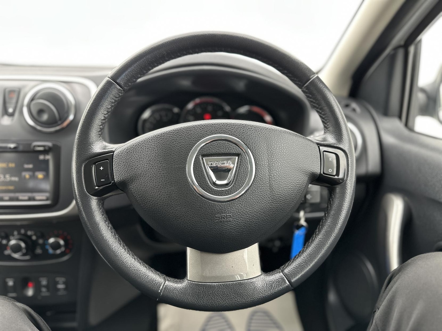 Used Dacia Sandero 2014 for sale - 76375746: Photo 33
