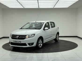 Used Dacia Sandero 2014 for sale - 76375746: Photo
