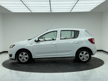 Used Dacia Sandero 2014 for sale - 76375746: Photo