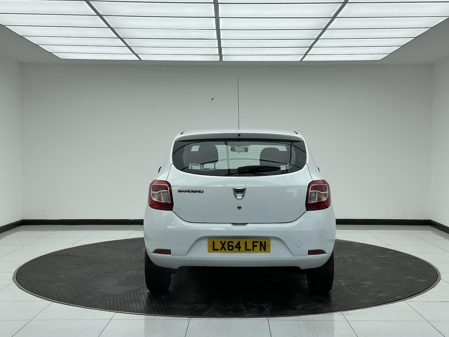 Used Dacia Sandero 2014 for sale - 76375746: Photo 6